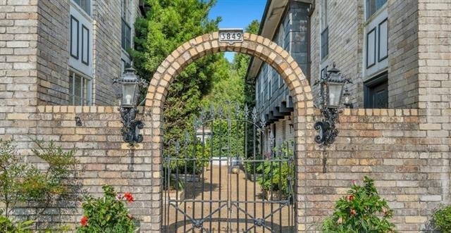 Townhouse in Metairie, Louisiana, United States 2 - 17486174