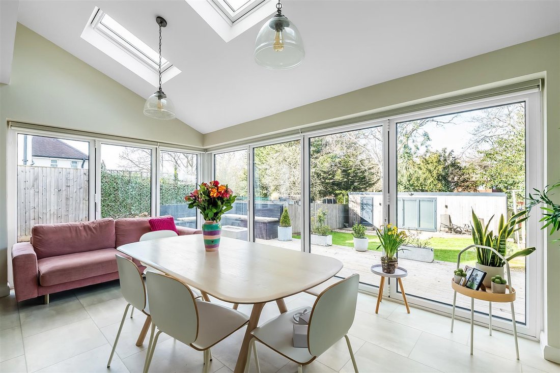 House in Epsom, England, United Kingdom 3 - 17484919