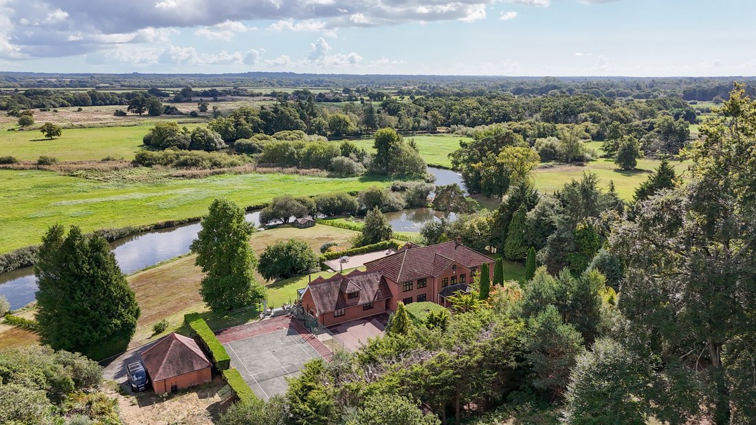 Haus in Ringwood, England 3 - 17486464