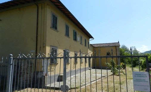 Casa di campagna a Vicchio, Toscana, Italia 1