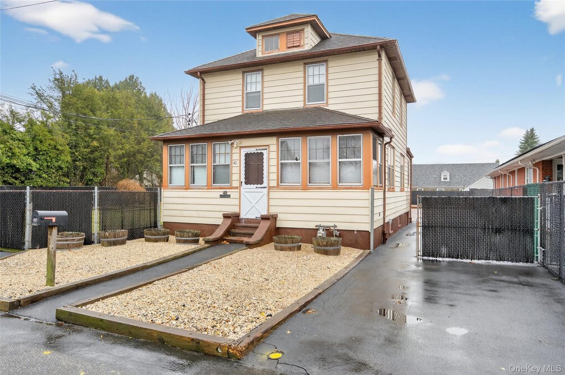 House in Huntington Station, New York, United States 2 - 17483503