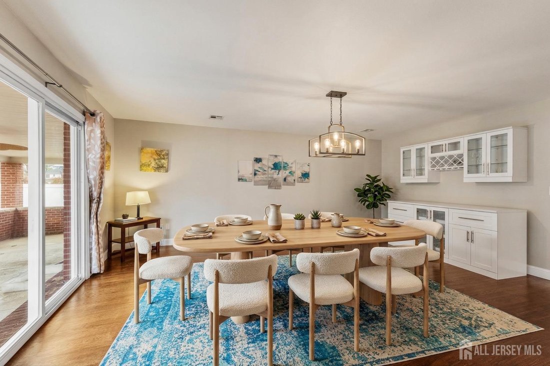 House in Old Bridge Township, New Jersey, United States 4 - 17472866