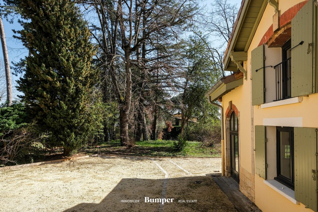 House in Centre-Bourg, Saint-Genis-Laval, France 4 - 17489254
