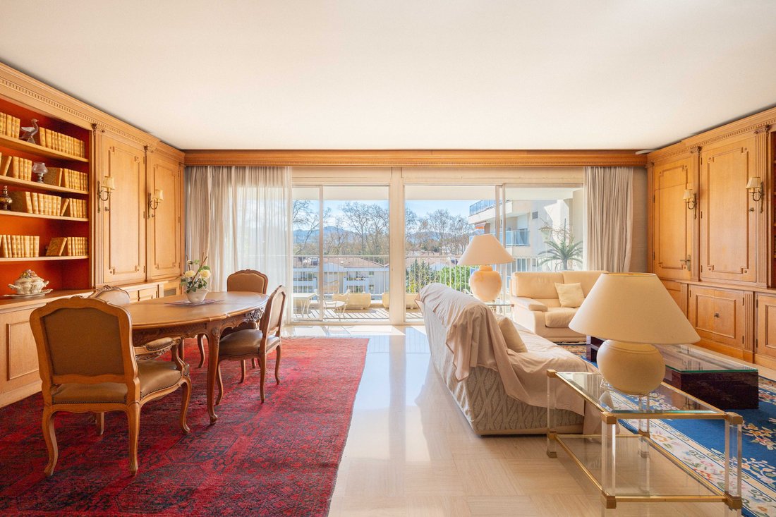 Apartment in Pointe Rouge, 8e Arrondissement, Marseille 2 - 17480617