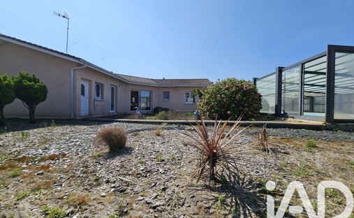 House in Cazaux, La Teste-de-Buch, France 1