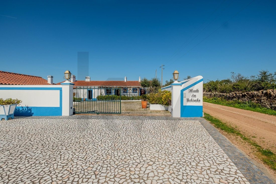 Farm Ranch in Estremoz (Santa Maria e Santo Andre), Évora District, Portugal 2 - 16975400