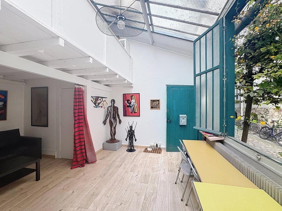 Apartment in Clichy-Trinité, Paris 9e Arrondissement, Paris 4 - 17482847