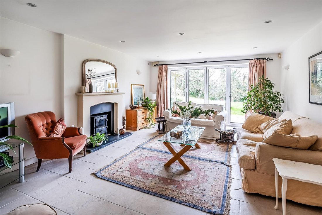 House in Headley, England 2 - 17486323