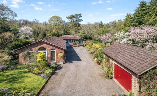 Bungalow in Liss, England 1