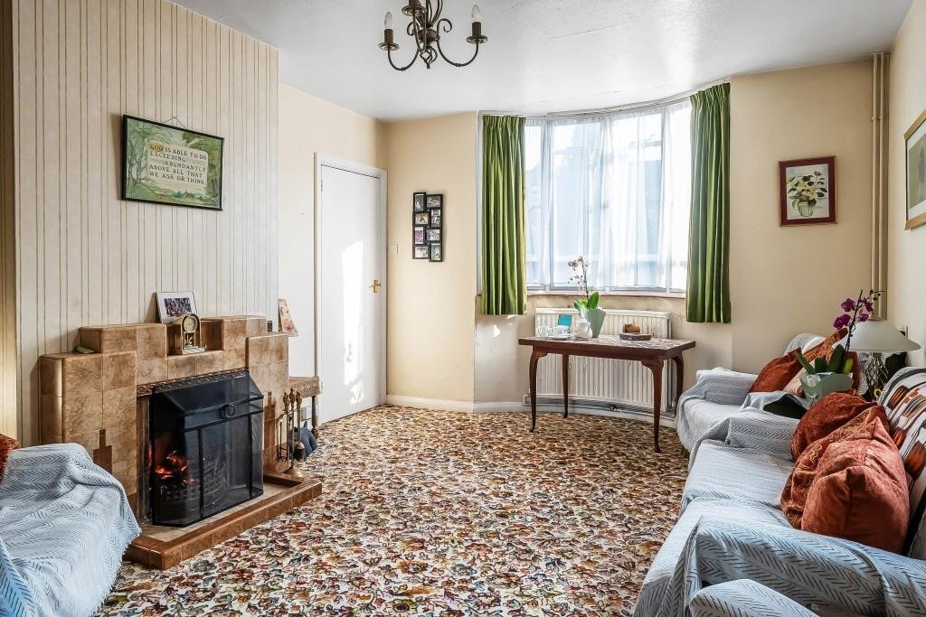 House in Dorking, England 4 - 17485270