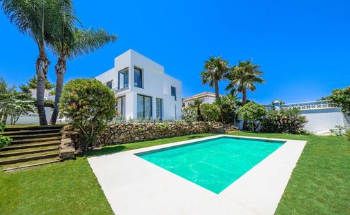 Villa in Nueva Andalucia, Marbella, Spain 1