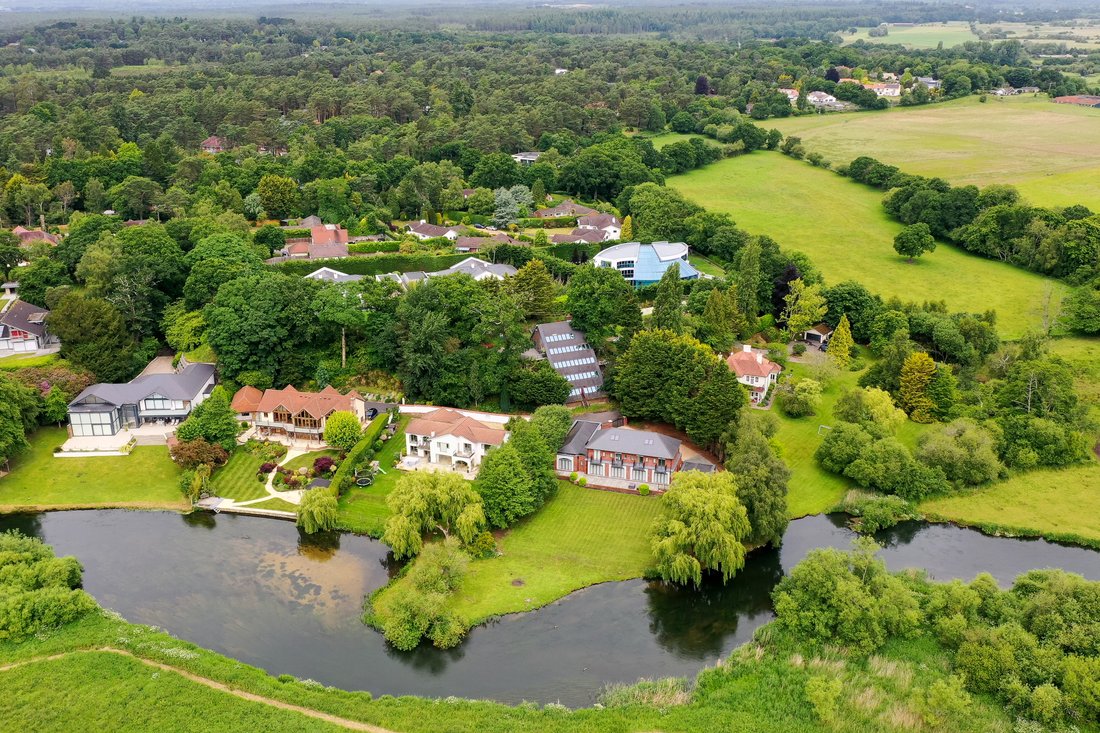 House in Ringwood, England 4 - 17488201