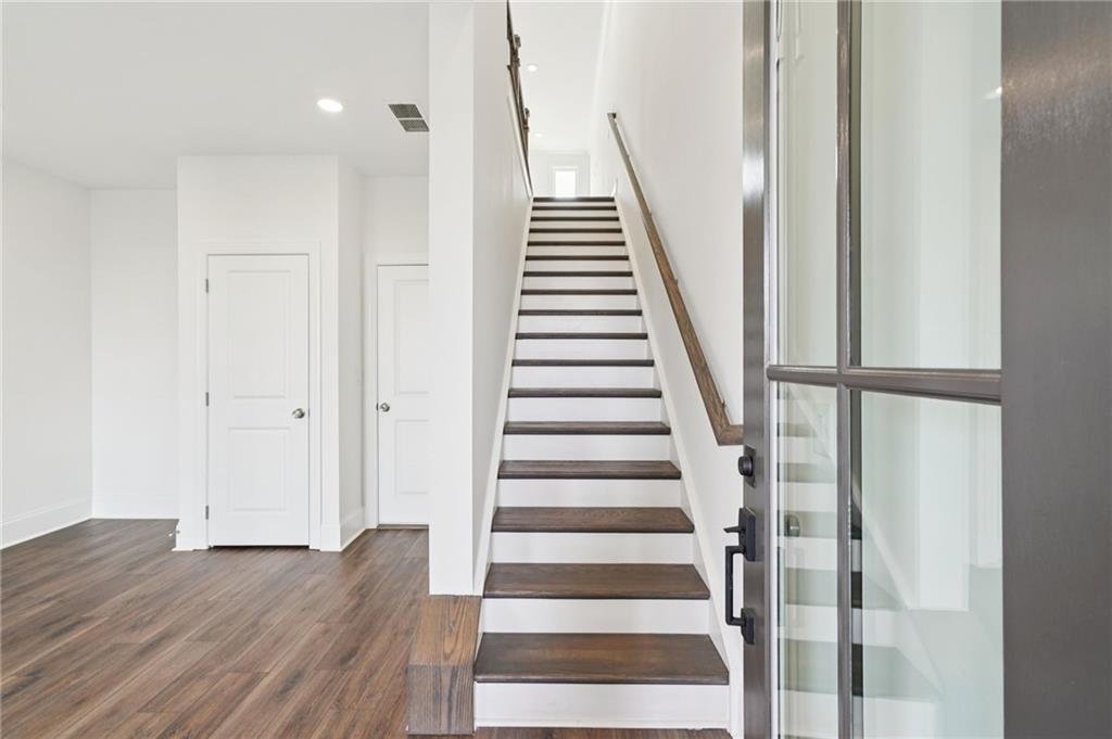 Townhouse in Alpharetta, Georgia, United States 4 - 17196037