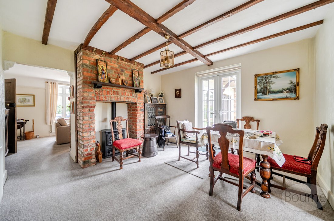 House in Churt, England 4 - 17485874