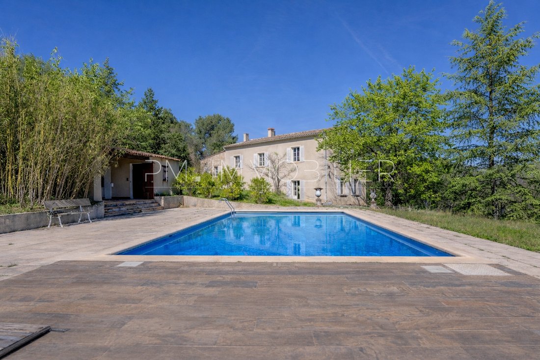 Estate in Villelaure, Provence-Alpes-Côte d'Azur, France 5 - 17480536