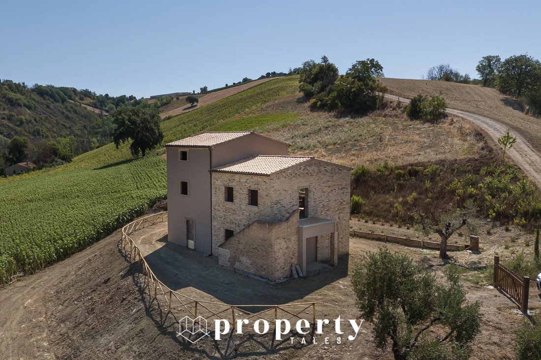 Country House in Ripatransone, Marche, Italy 1 - 14037871