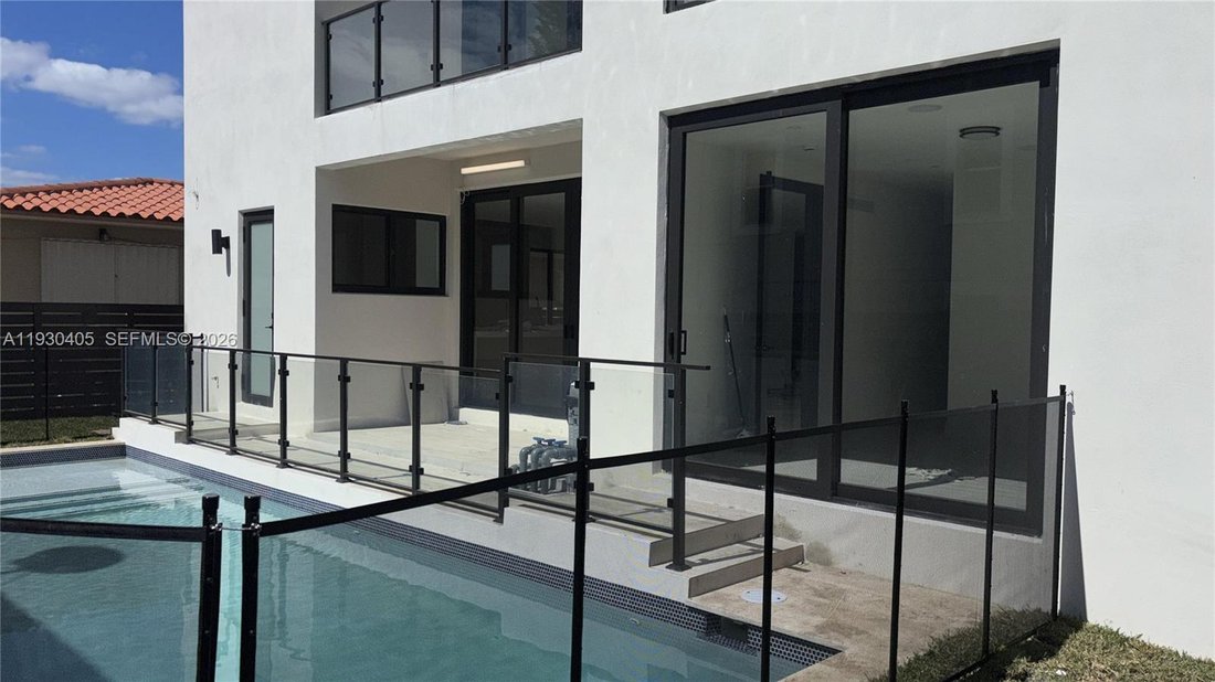 House in Miami, Florida, United States 4 - 16808831