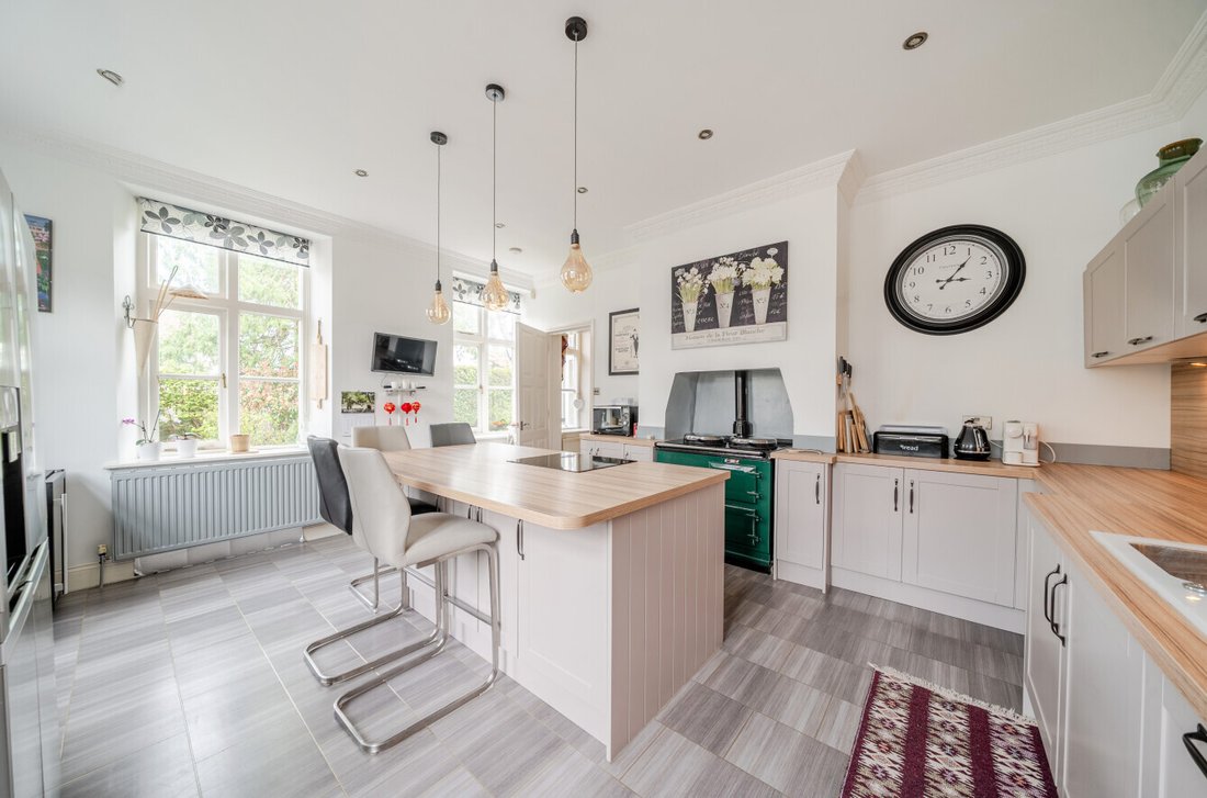 House in New Milton, England 4 - 17488315