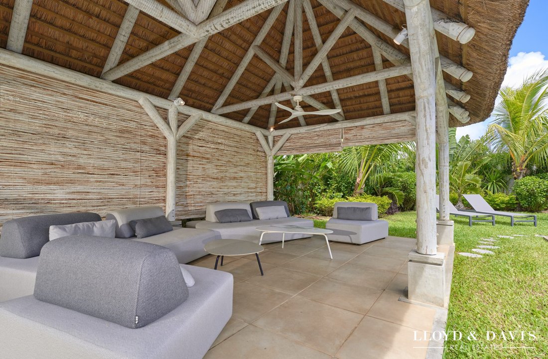 Villa in Grand Baie, Rivière du Rempart District, Mauritius 4 - 17489383