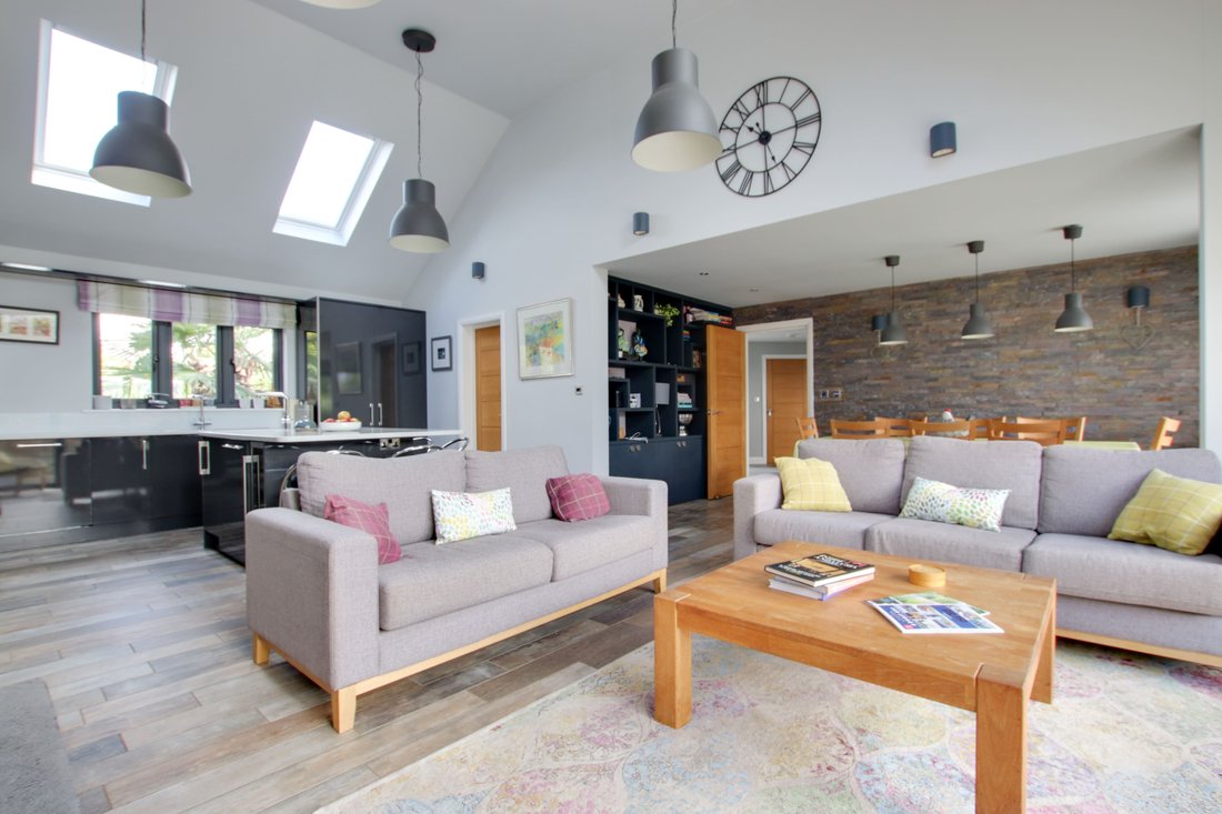 House in Lymington, England 2 - 17486941