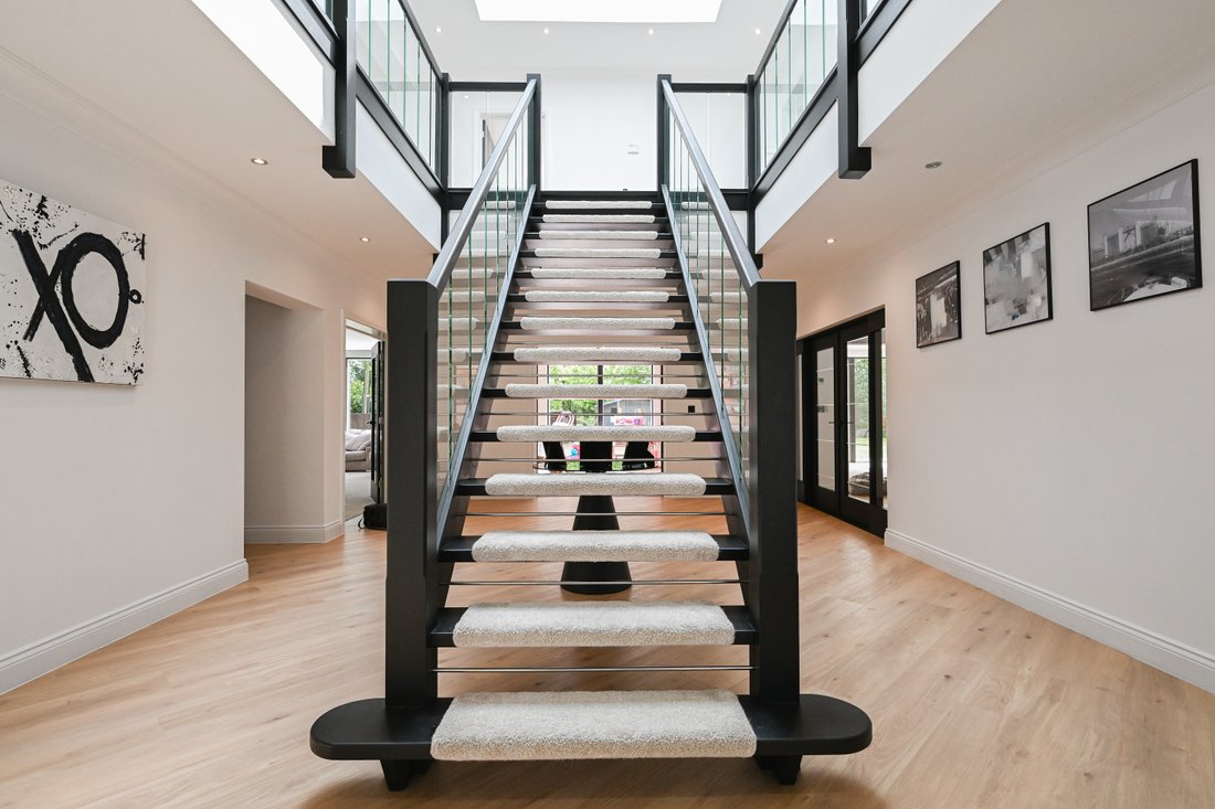 House in Ringwood, England 4 - 17486353