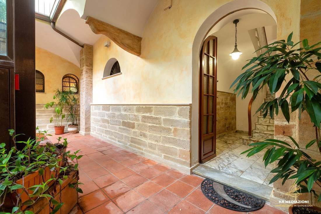 Apartment in Historic Center, Alghero, Sardinia 2 - 17488945