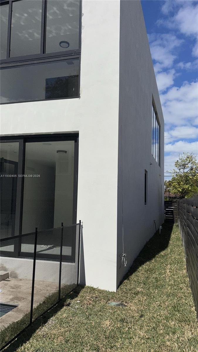 House in Miami, Florida, United States 1 - 16808831