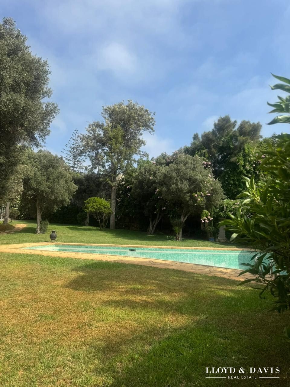 Villa in Casablanca, Casablanca-Settat, Morocco 4 - 17489408