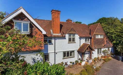 House in Holmwood, England 1