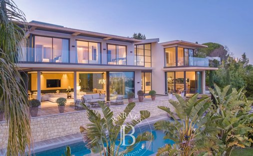 Villa en Vallauris, Provenza-Alpes-Costa Azul, Francia 1