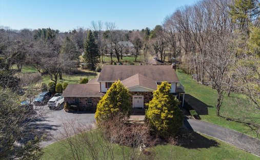 House in Old Brookville, New York, United States 1