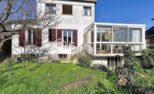 House in Jardin Parisien, Clamart, France 1