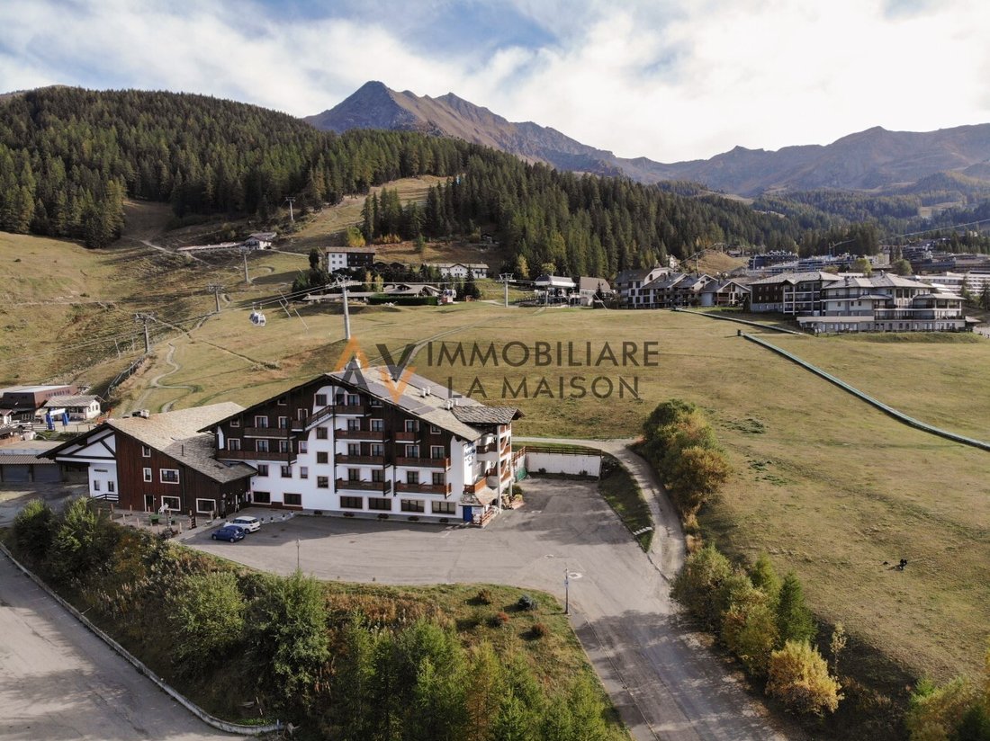 Gressan, Aosta Valley / Vallée d'Aoste, Italy 5 - 17484156