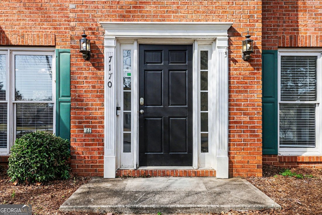 Casa a Johns Creek, Georgia, Stati Uniti 3 - 17481541