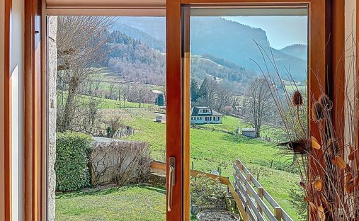 House in L'Hoirie-Brande-Gaudière-Centre, Voreppe, France 1