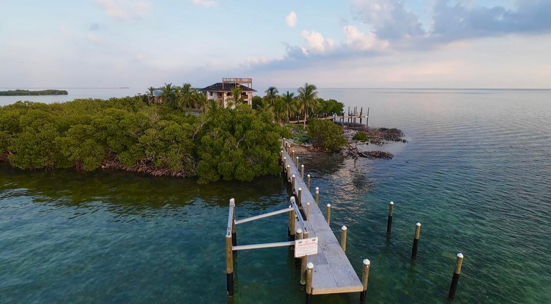 House in Summerland Key, Florida, United States 1 - 17481452