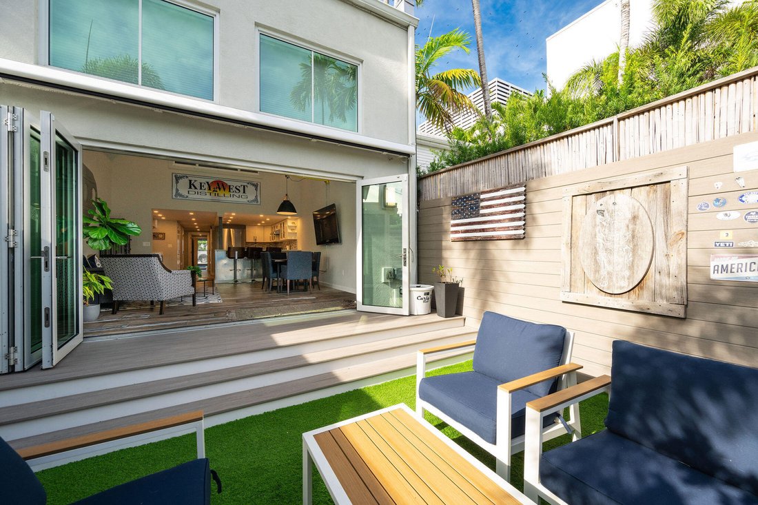 House in Key West, Florida, United States 4 - 17482024