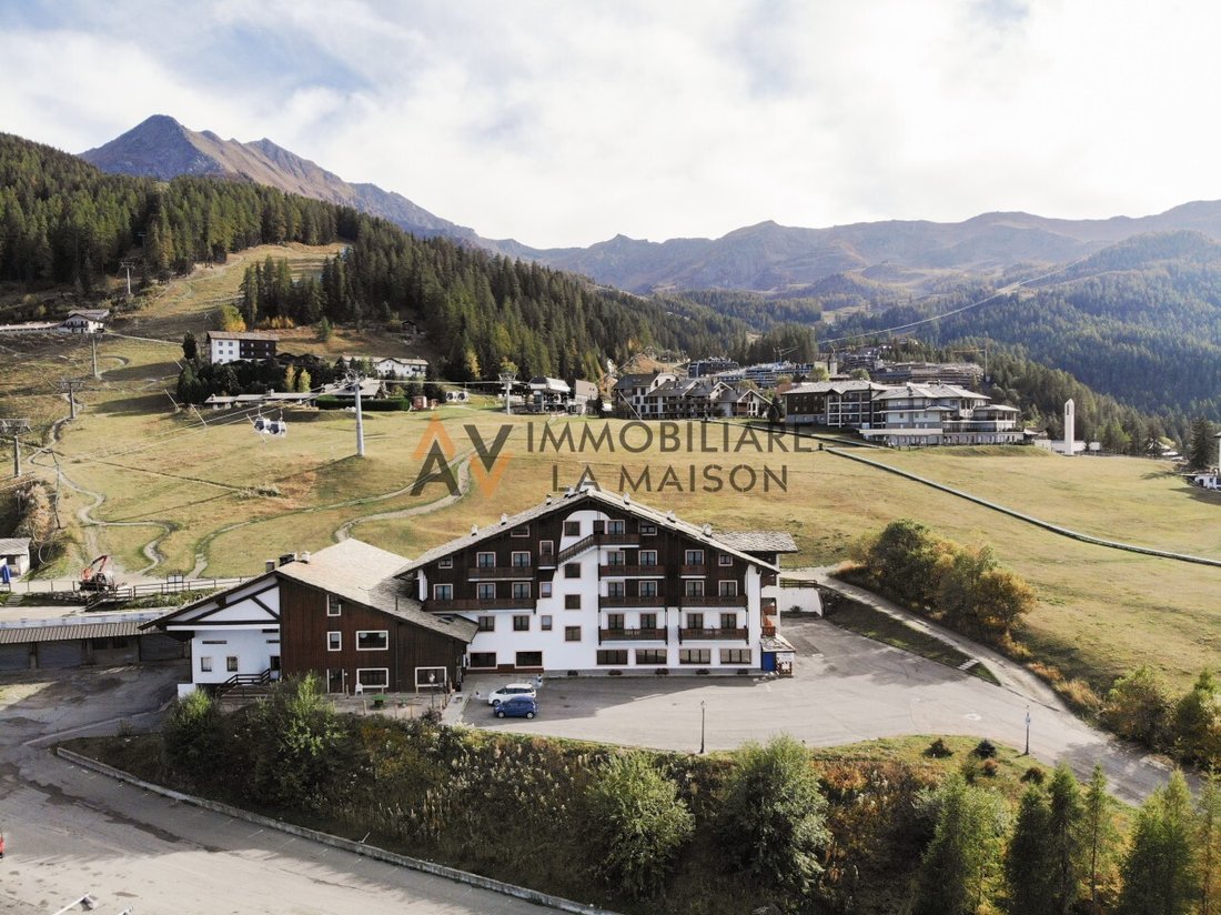 Gressan, Aosta Valley / Vallée d'Aoste, Italy 3 - 17484156