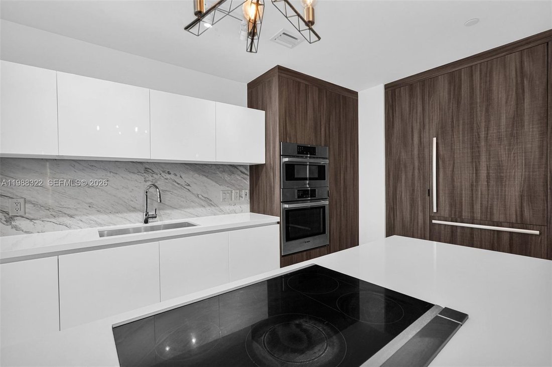 Condo in Miami, Florida, United States 4 - 17480902