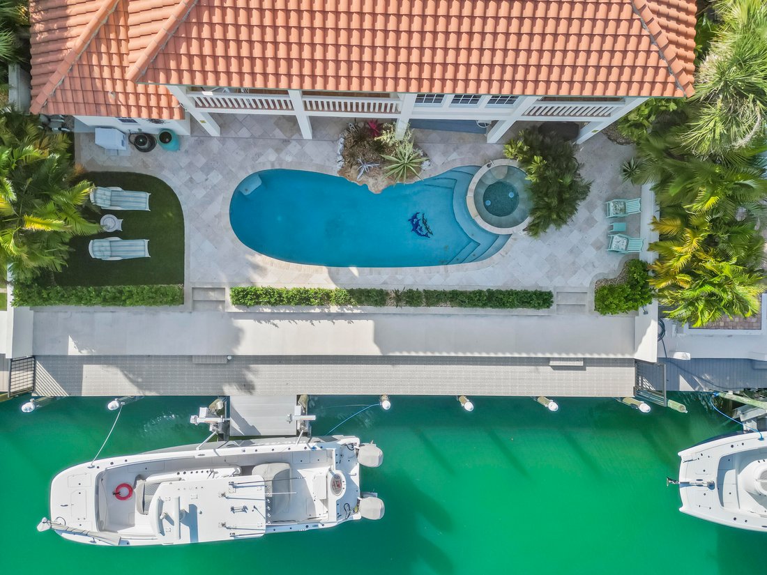 House in Key Colony Beach, Florida, United States 4 - 17481622