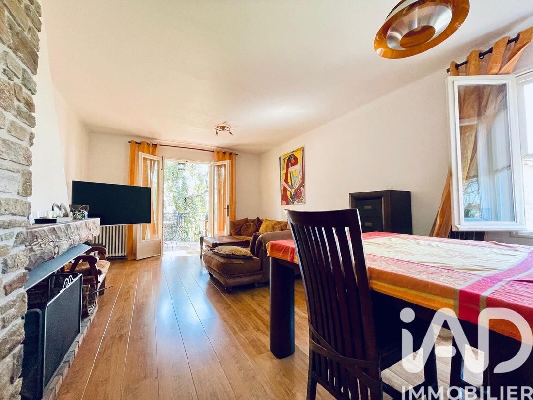 House in La Londe-les-Maures, Provence-Alpes-Côte d'Azur, France 5 - 17483568