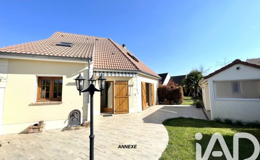 House in Courcouronnes, Evry-Courcouronnes, France 1