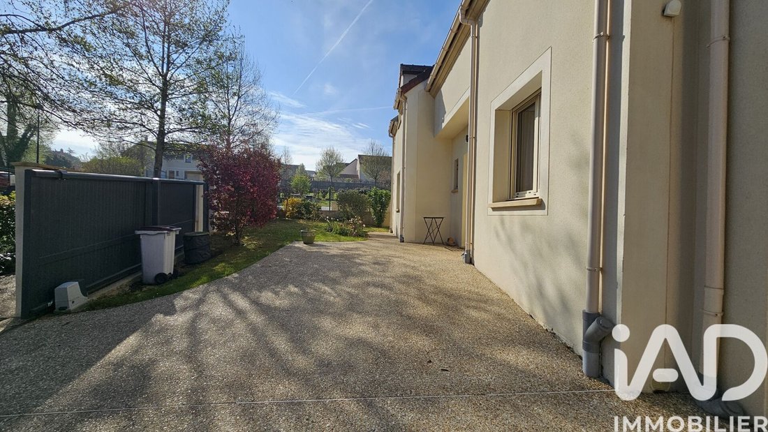 House in Morainvilliers, Ile-de-France, France 3 - 16982340