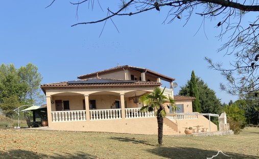 Villa in Saint-Ambroix, Occitania, France 1