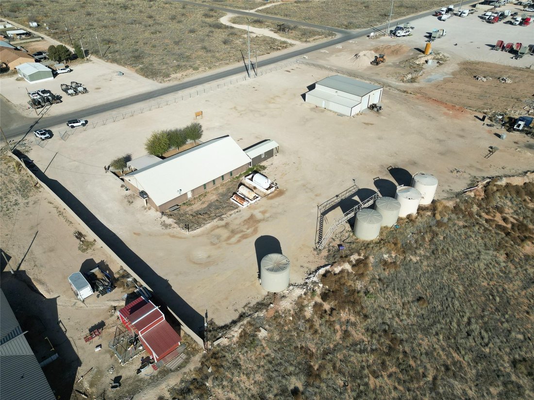 House in Kermit, Texas, United States 3 - 17480194