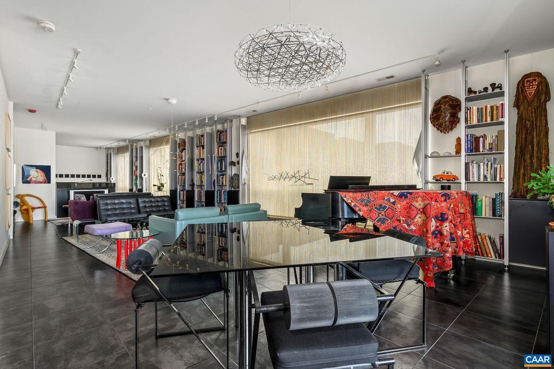 Condo in Charlottesville, Virginia, United States 4 - 17480765