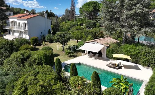 Villa in La Roquette-sur-Siagne, Provence-Alpes-Côte d'Azur, Frankreich 1