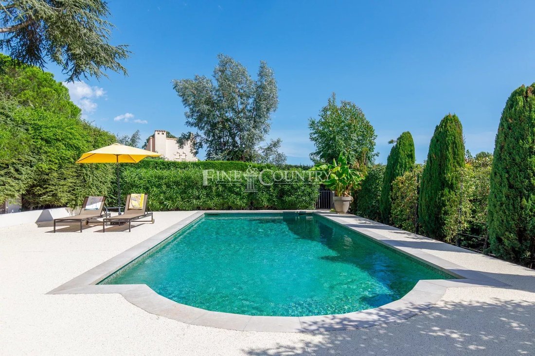 Villa in La Roquette-sur-Siagne, Provence-Alpes-Côte d'Azur, France 3 - 17481223