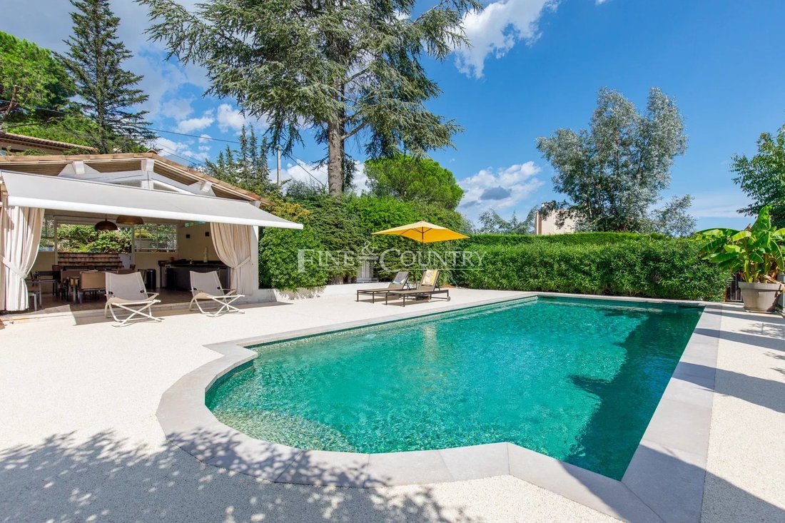 Villa in La Roquette-sur-Siagne, Provence-Alpes-Côte d'Azur, France 4 - 17481223