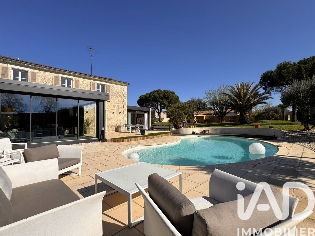 House in Commerce-Marchoux, Fontenay-le-Comte, France 2 - 17483560